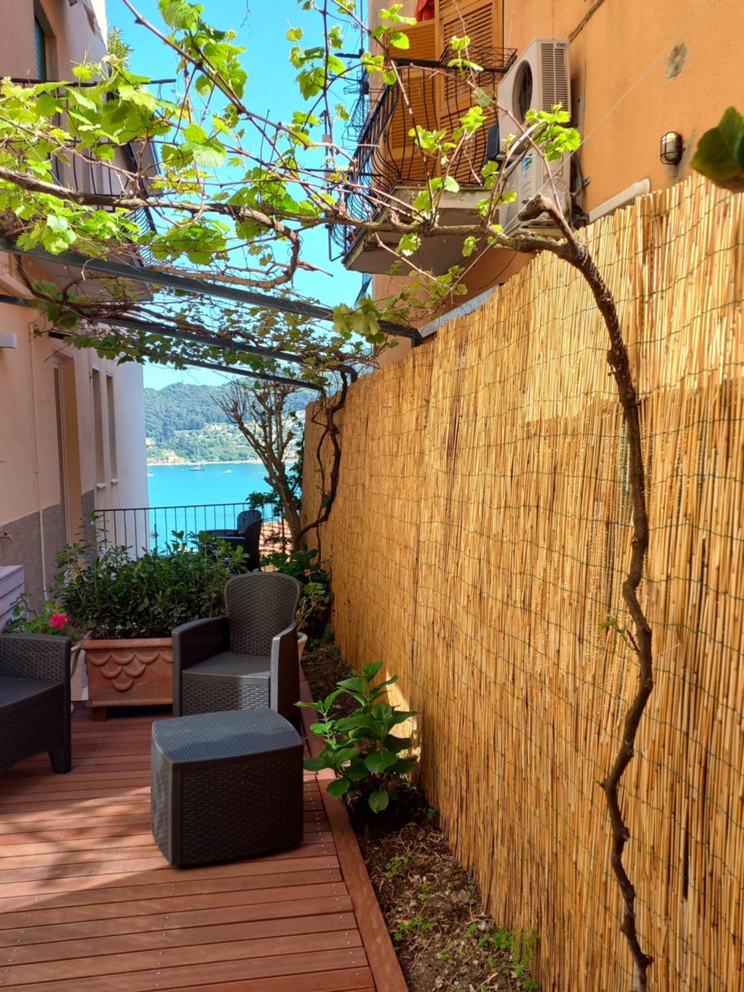 Casa Vacanze Ibiscus Porto Venere Exteriér fotografie